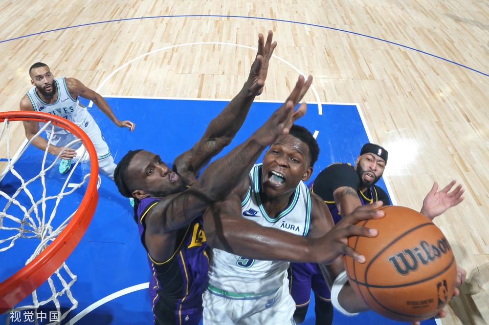 更将自己的 更将自己的